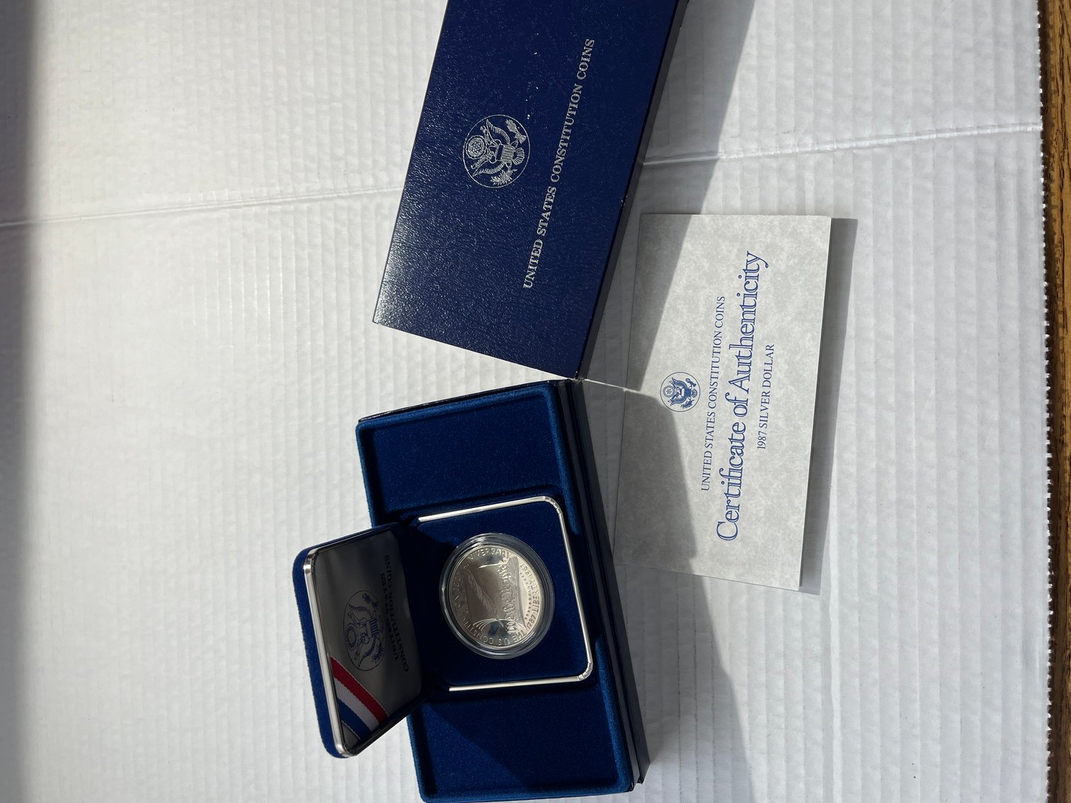 250+ Lots of Coins and Currency