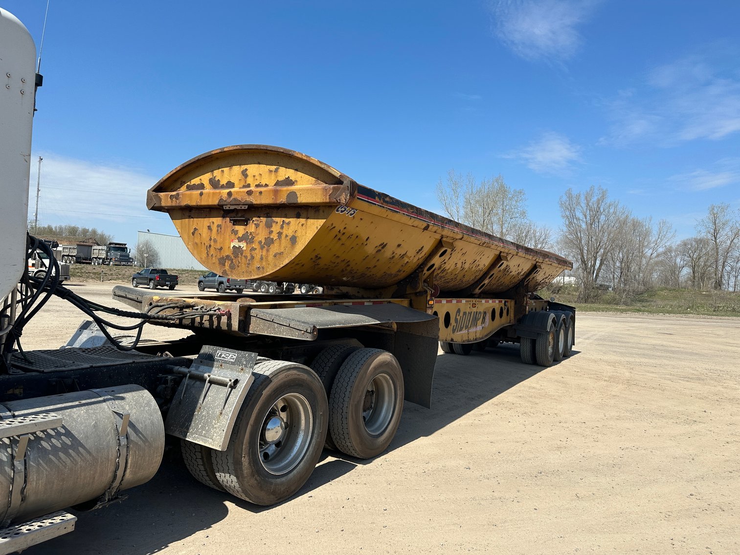 Landscaping & Trucking Company Surplus to Ongoing Operations (119543)