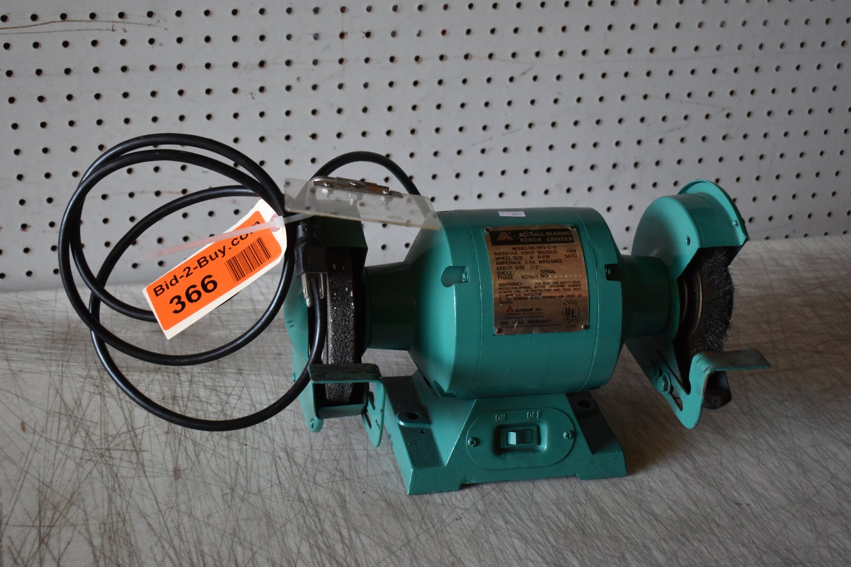 2004 Yamaha Scooter, Tools & Tires