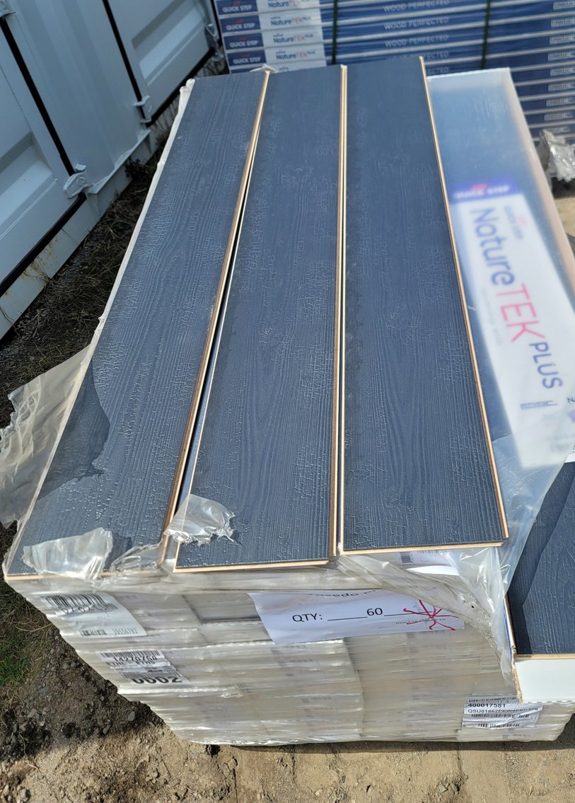 New Waterproof Vinyl & Laminate Snap Together Flooring (119421)