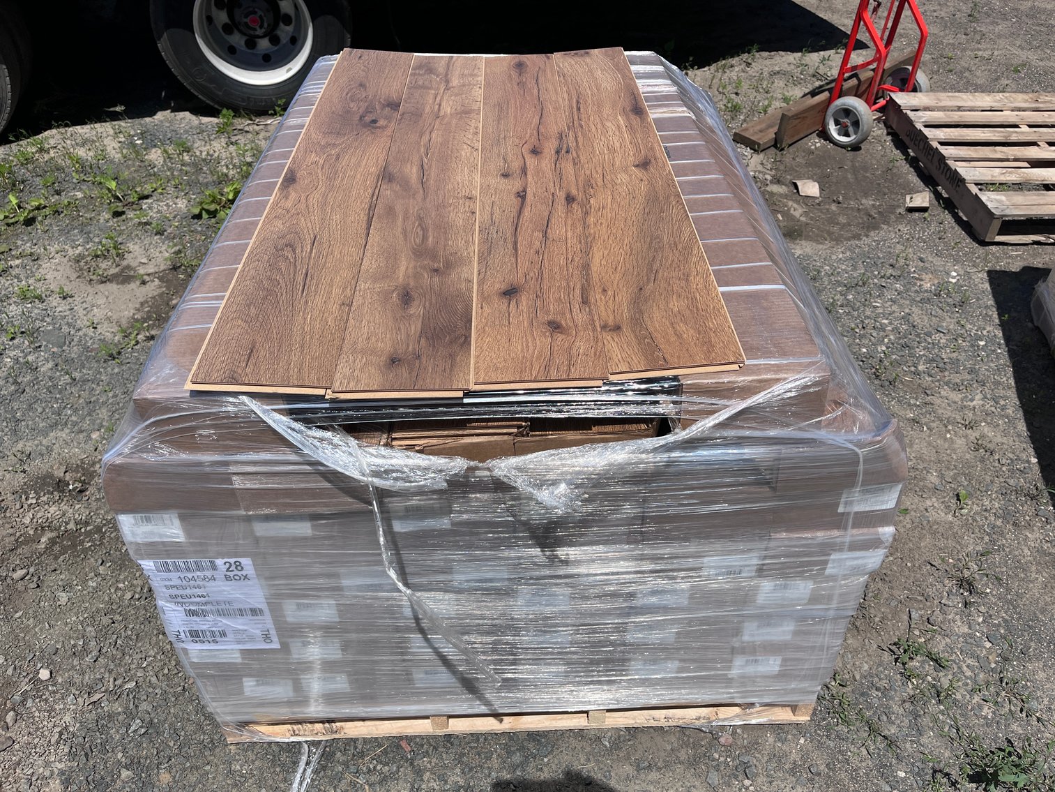 Waterproof Vinyl & Laminate Snap Together Flooring (122366)