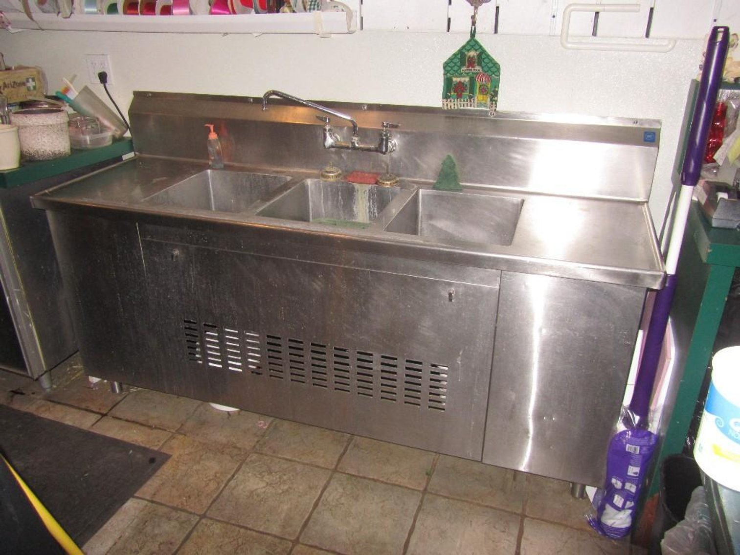 Ivy Room Coffee Tea Bakery Inventory Equipment Auction