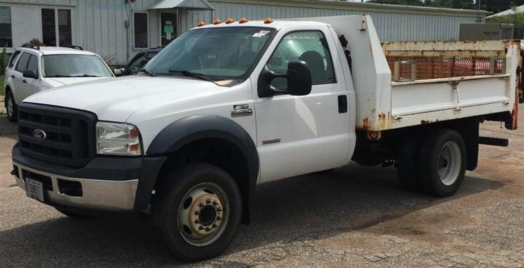 Camper - (3) Vehicles - Lawn and Garden - (2) Power Chairs