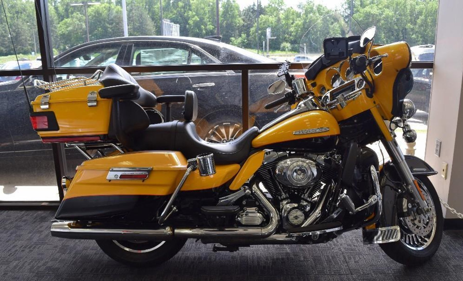 Fish Houses - Vehicles - Equipment