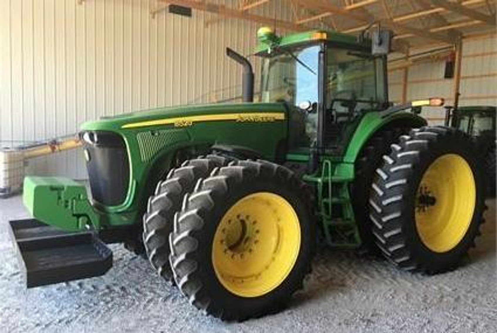 John Deere Maximizer Combine - John Deere 8520 Tractor - Gravity Wagon