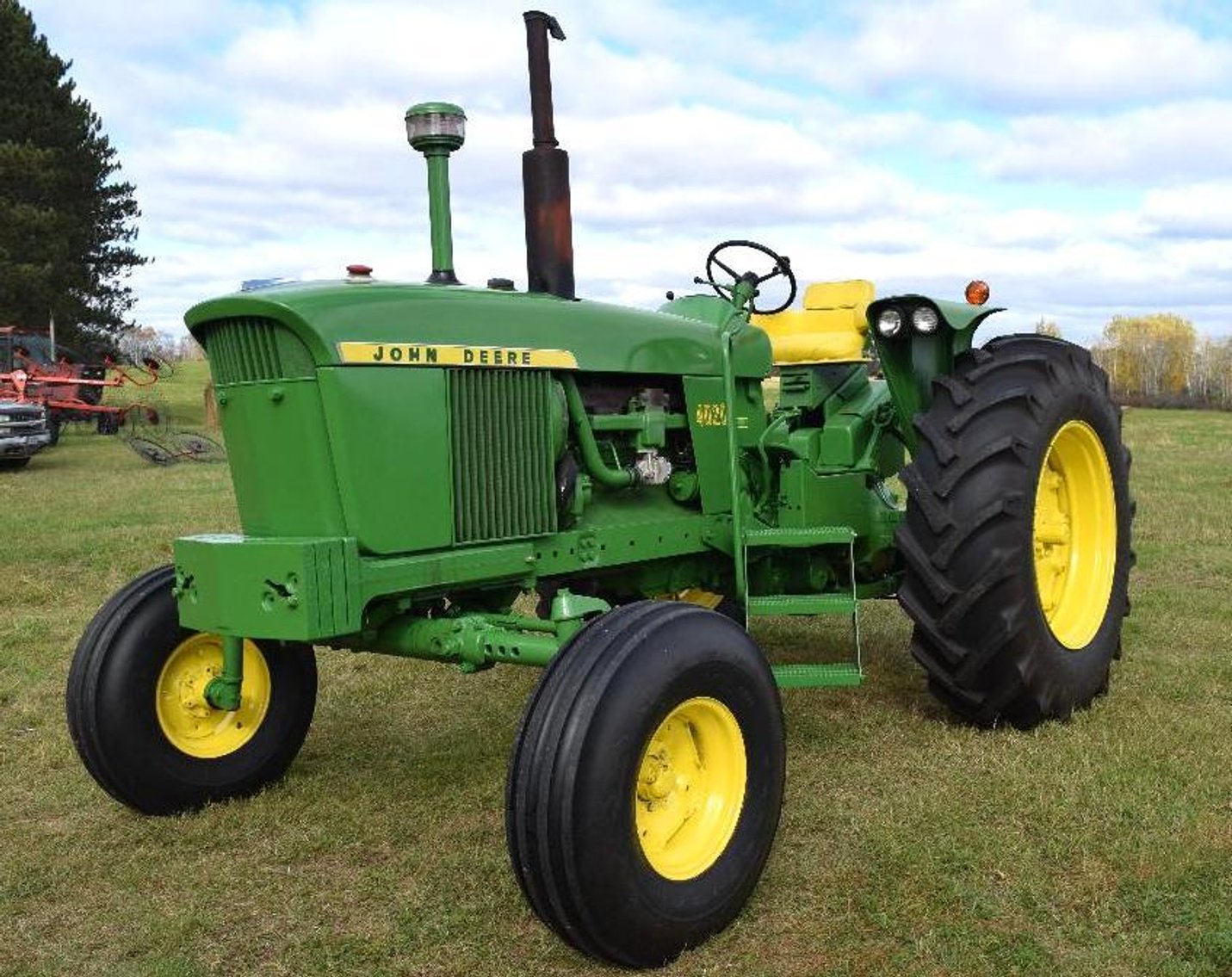 Utility Contractor & AG Equipment