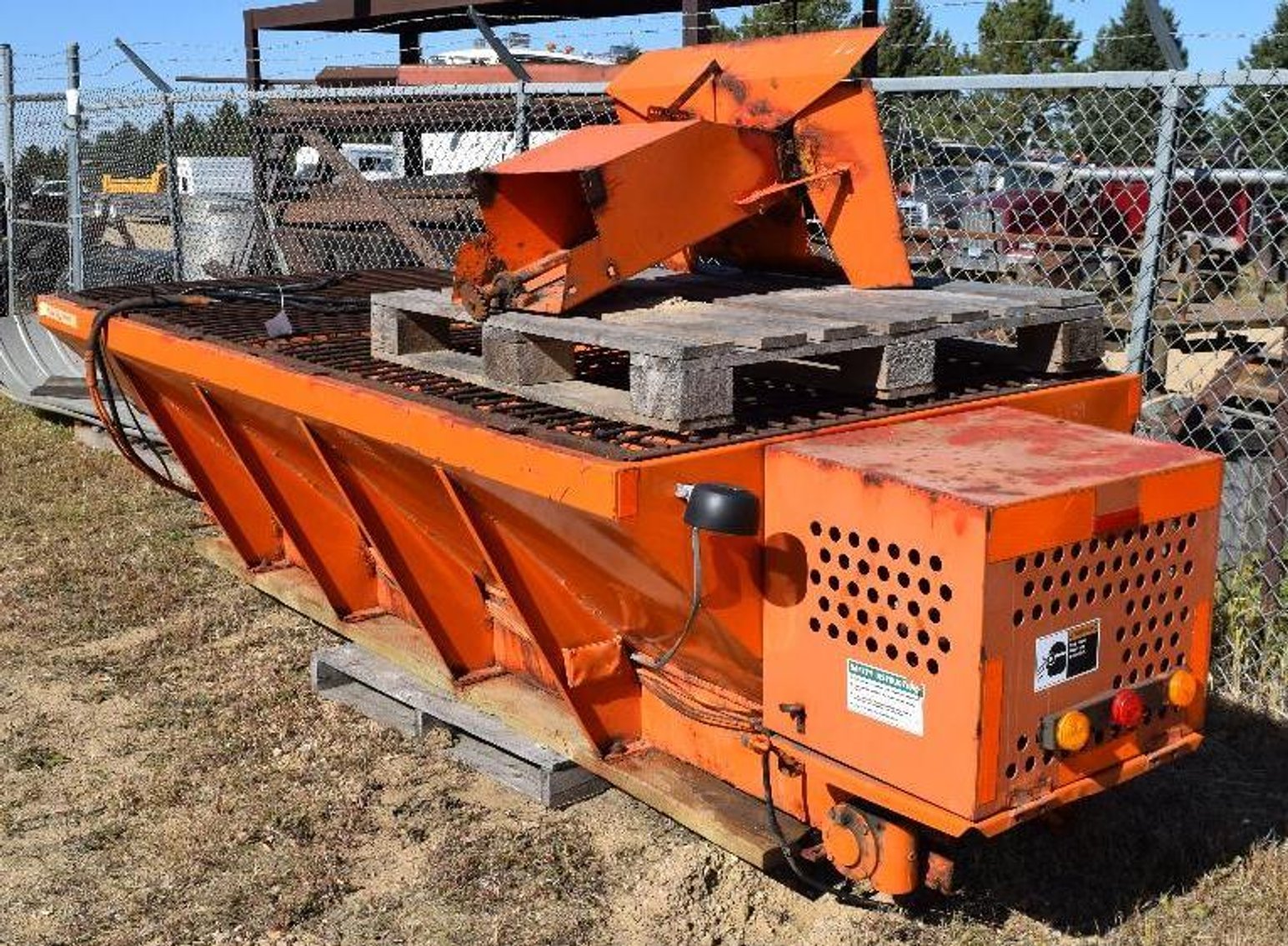 Crysteel Truck Equipment Fall Clean-Up Auction