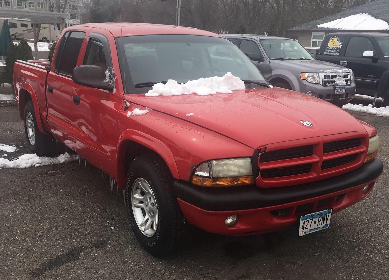 (8) Cars, Pickups & SUVs - Automotive Tires & Wheels