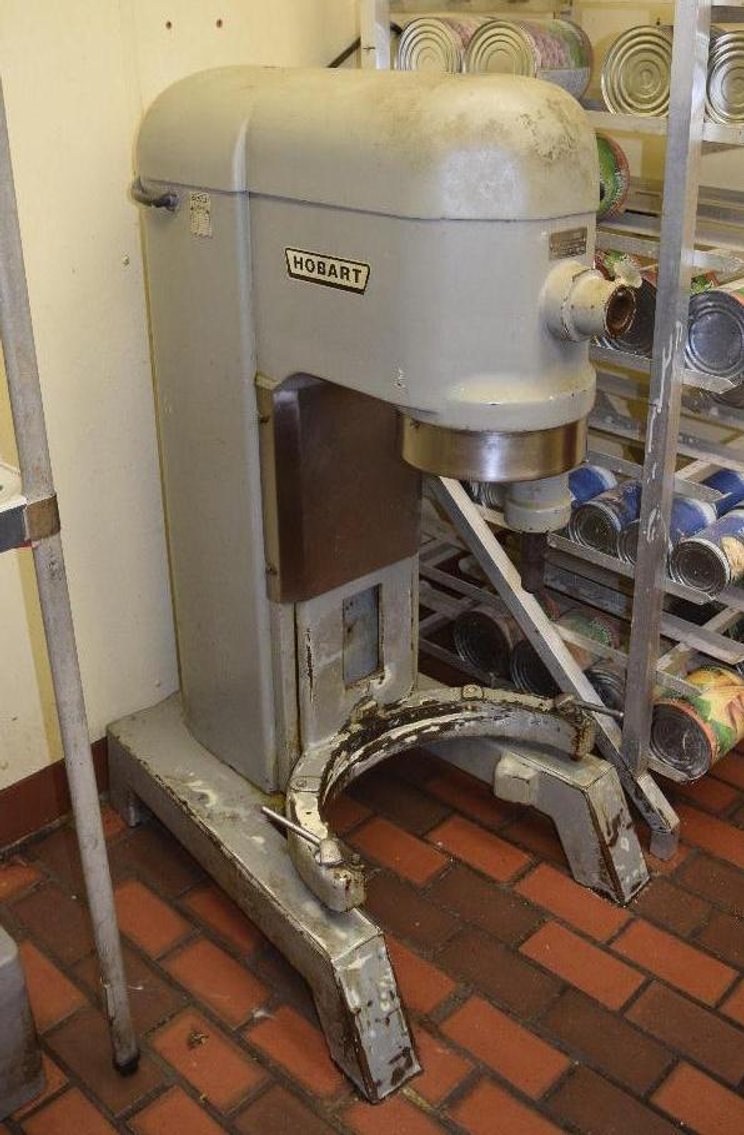 Minne's Diner Complete Liquidation