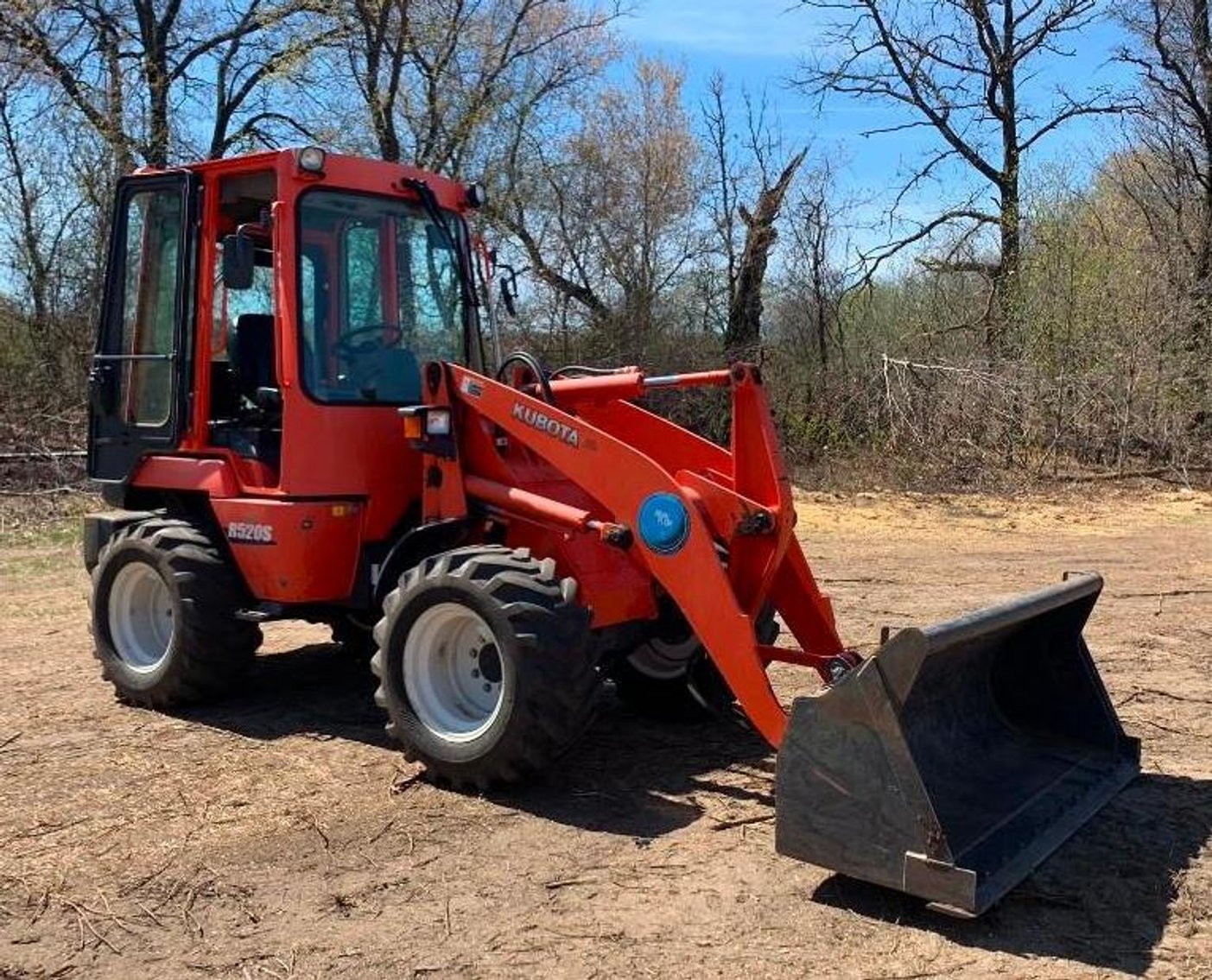 Kubota R520S Loader, Gehl R190, 1954 Willys Jeep, Skid Loader Attachments & Equipment