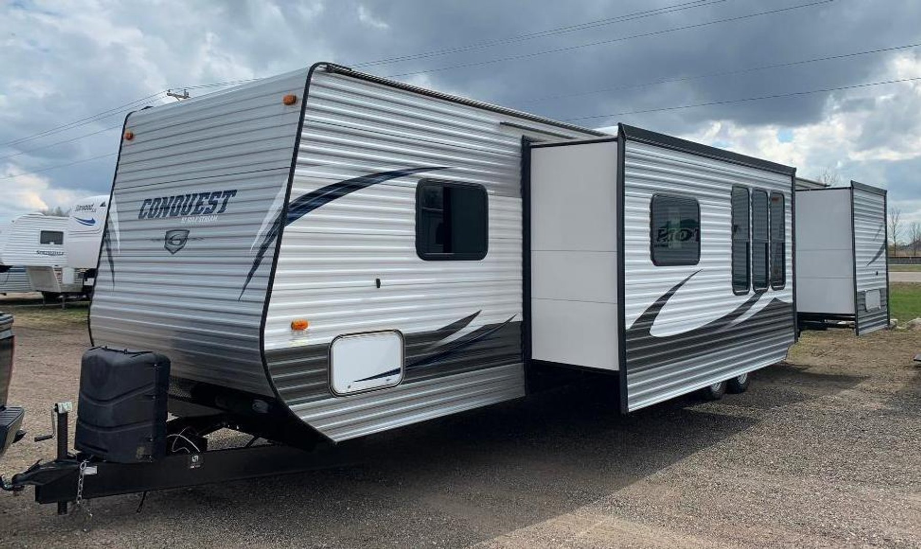 (18) Units: Motorhomes, Travel Trailers & 5th Wheels