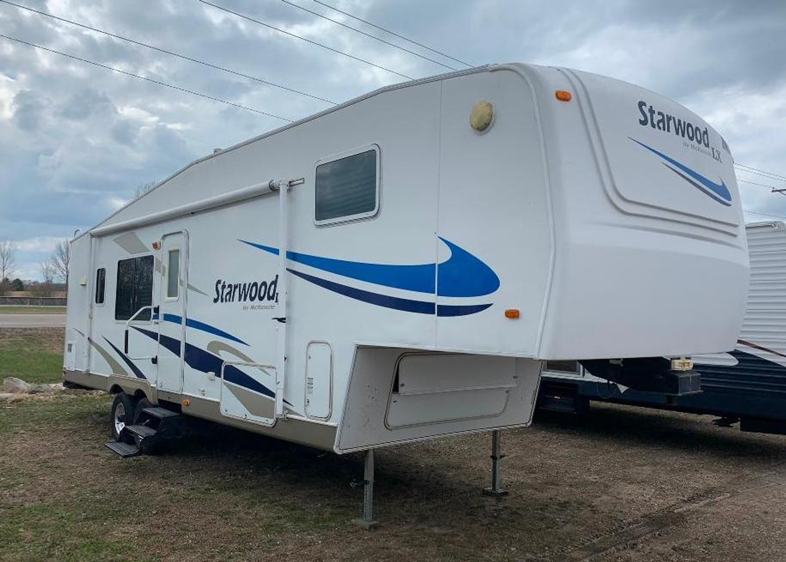 Year End Close Out: (14) Campers