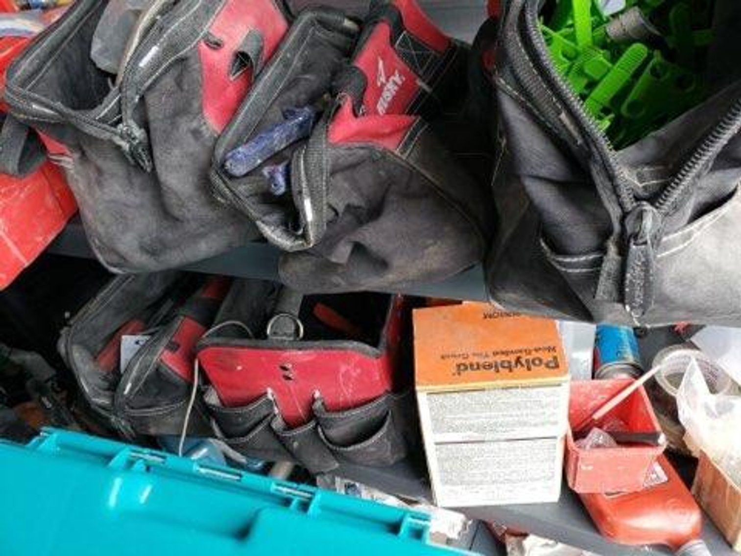 (1) 10X20 Storage Unit