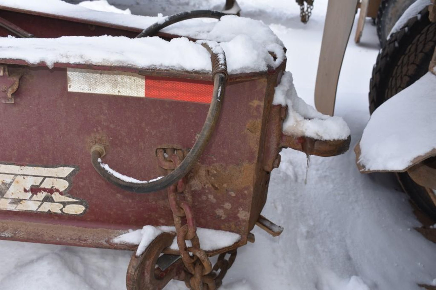 2005 Towmaster T50 29' Trailer