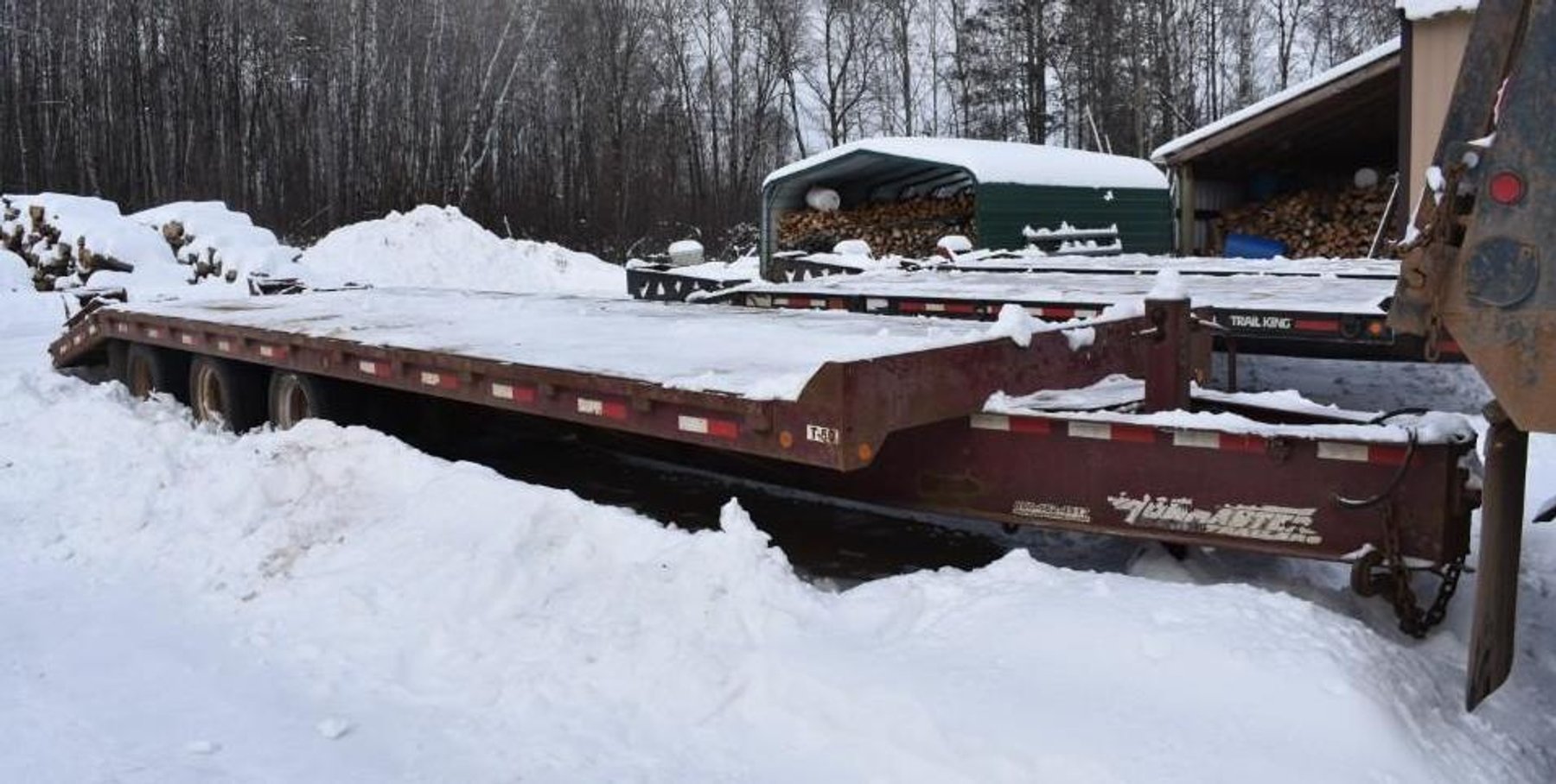 2005 Towmaster T50 29' Trailer