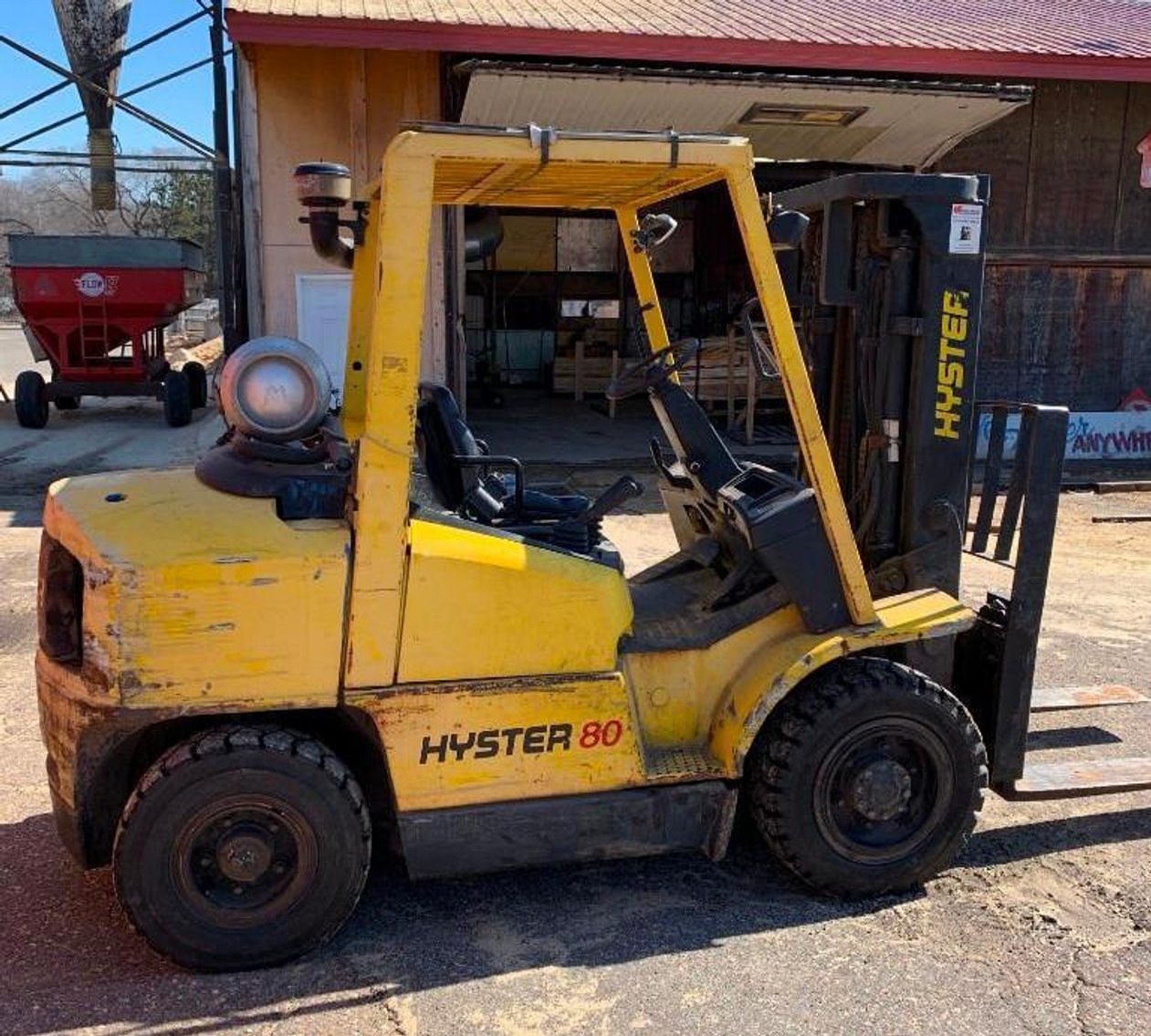 (6) Forklifts, Allis-Chalmers 655 Crawler Loader, Articulating Loader & Forklift Chargers