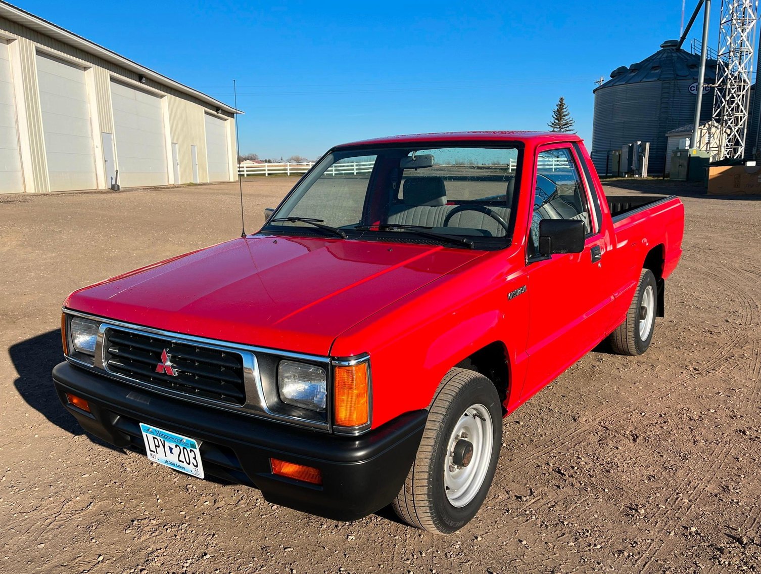 1995 Mitsubishi Mighty Max Pickup