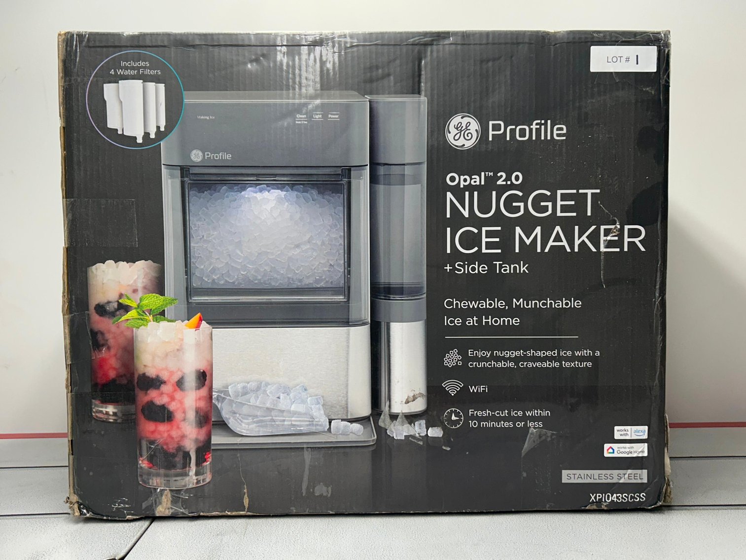 West Fargo Store Returns - 2005 Kenworth T300 - Outdoor Power Equipment