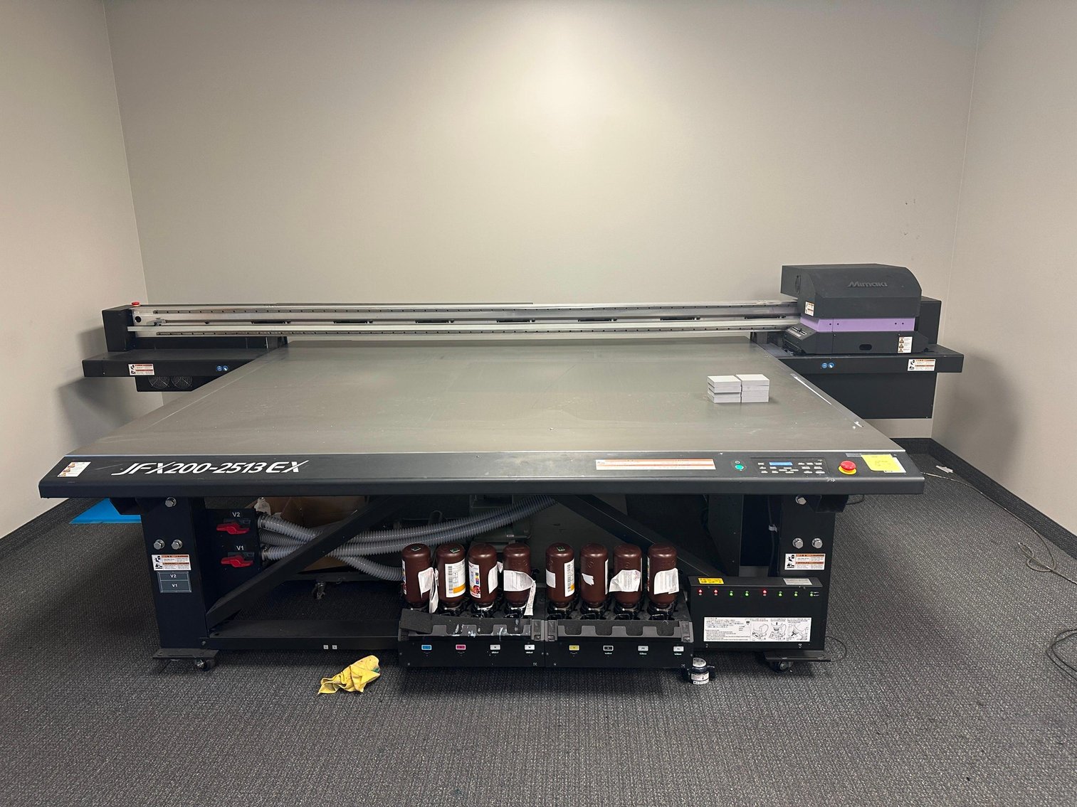 2019 Mimaki JFX 200-2513EX Large Format Flatbed Printer