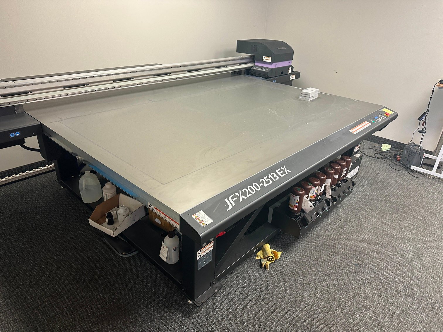 2019 Mimaki JFX 200-2513EX Large Format Flatbed Printer