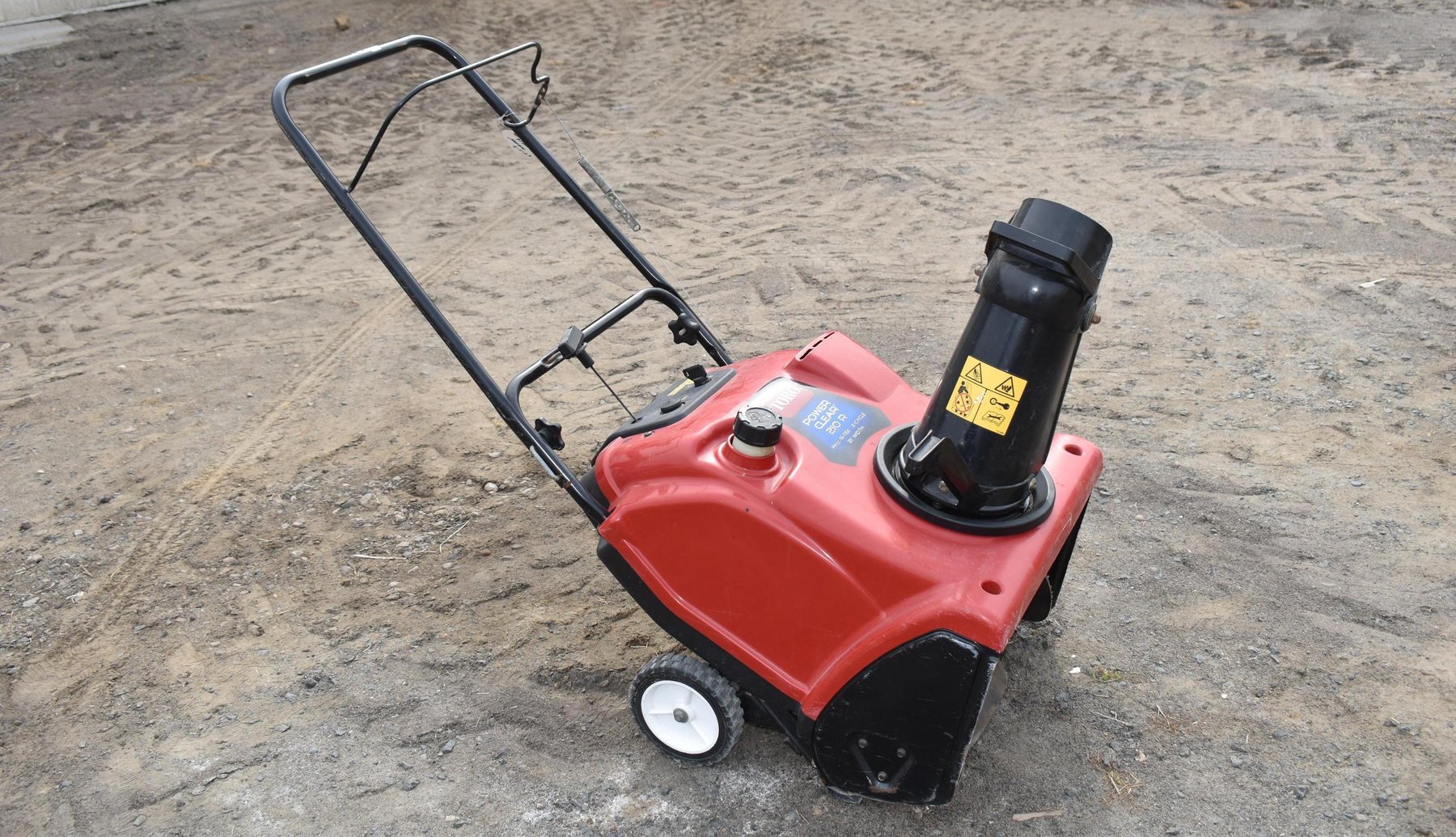 2004 Dressen 16' Flatbed, 5th Wheel Hitch & Lawn Care