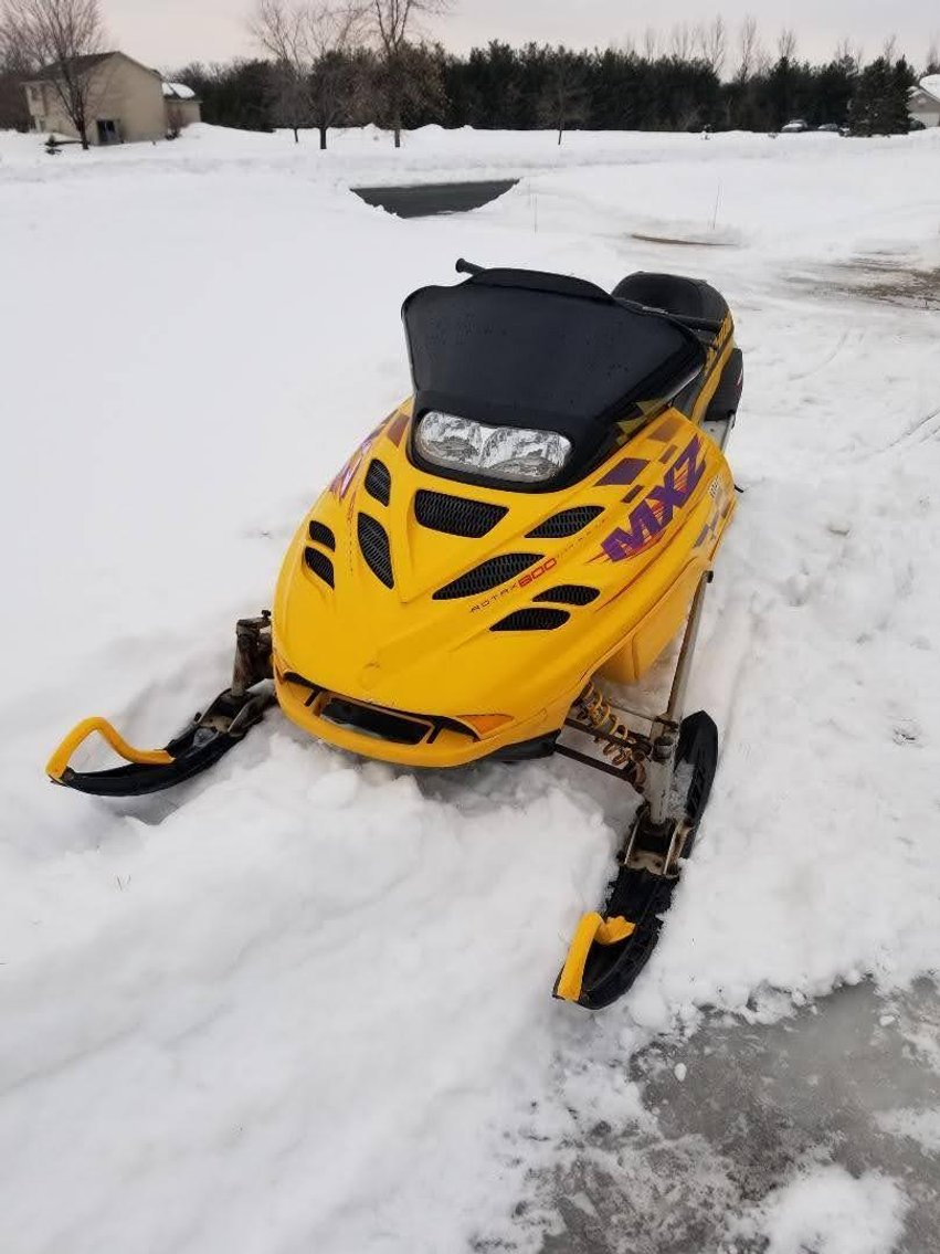 1996 Ford F-150, 1999 Ski-Doo MXZ, 2007 Kia, 2010 Volkswagon CC, 2009 Kia Spectra