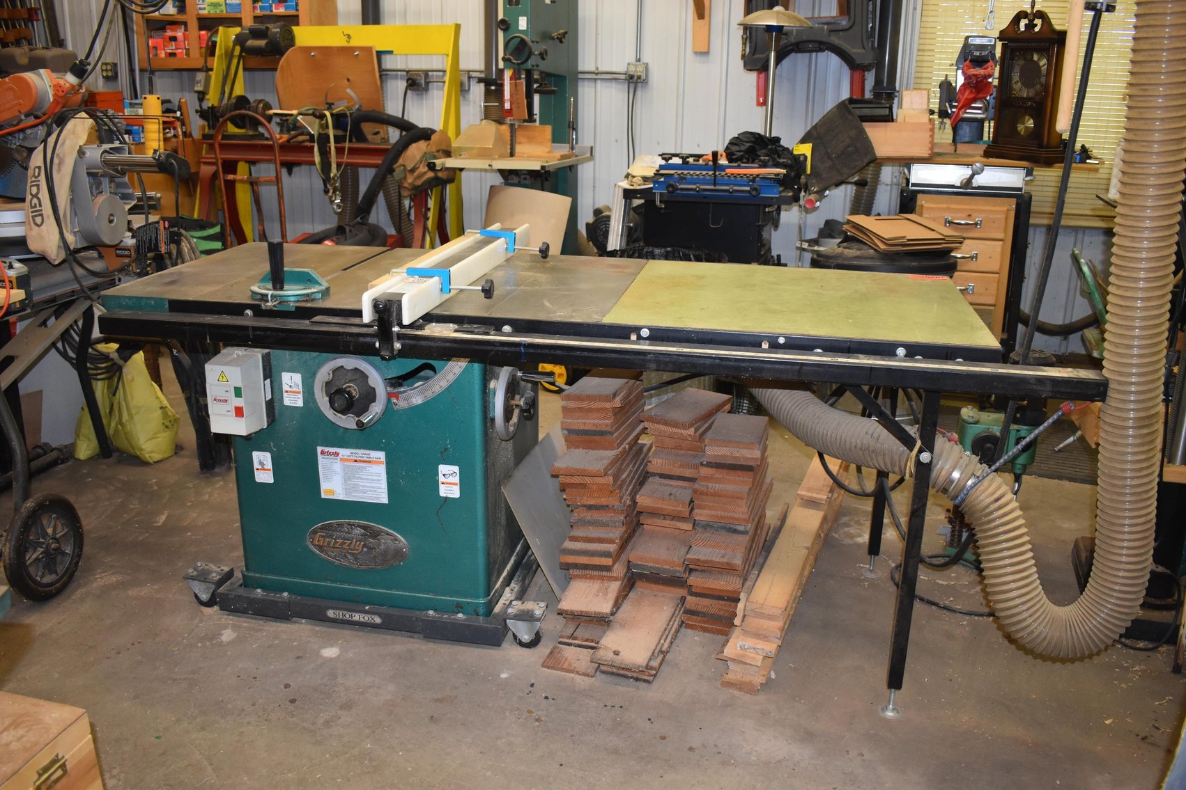 Woodworking Tools & Equipment