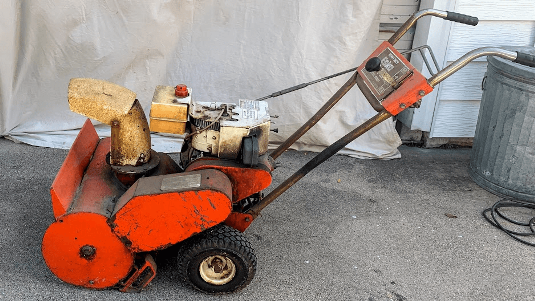 Montrose Online Estate Auction