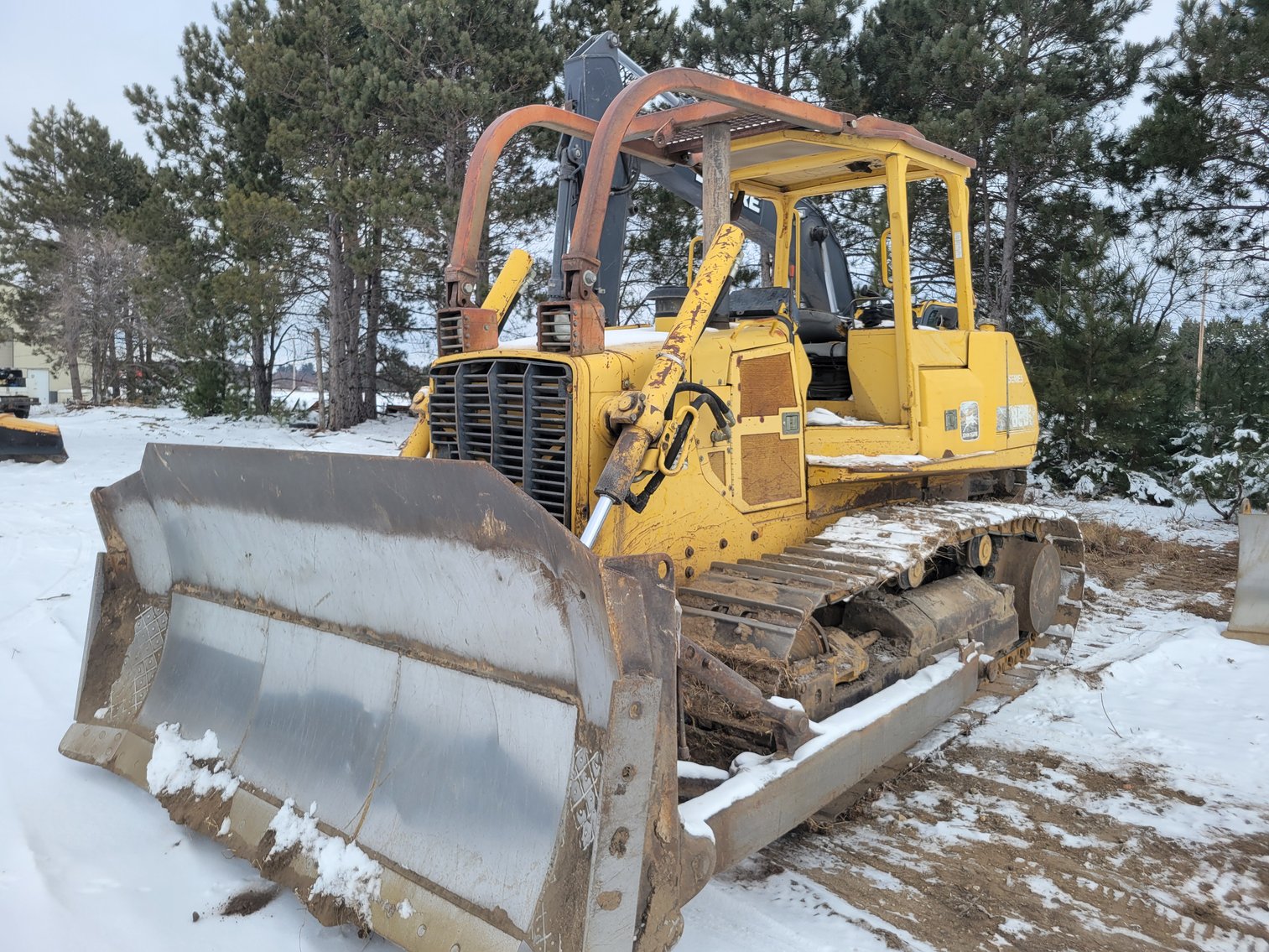 Excavator Contractor Year End Auction  (152951)