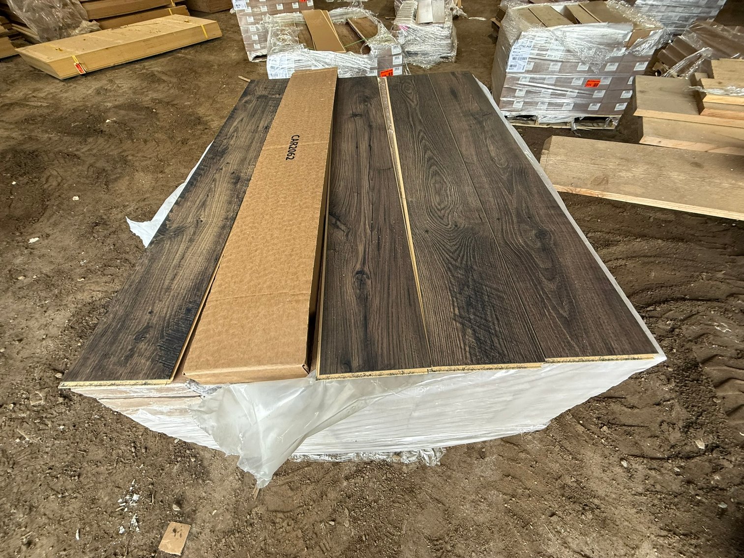 Water Resistant Plank Click Together Flooring (153302)