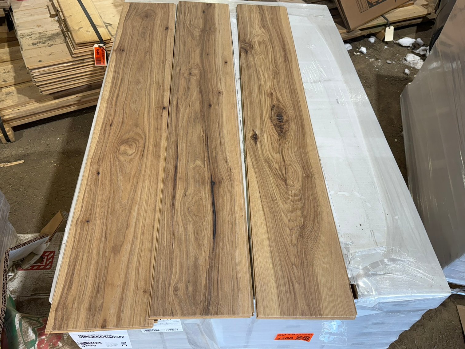 Over 33,000 Sq Ft of Plank Click Together Flooring: #3 (154999)