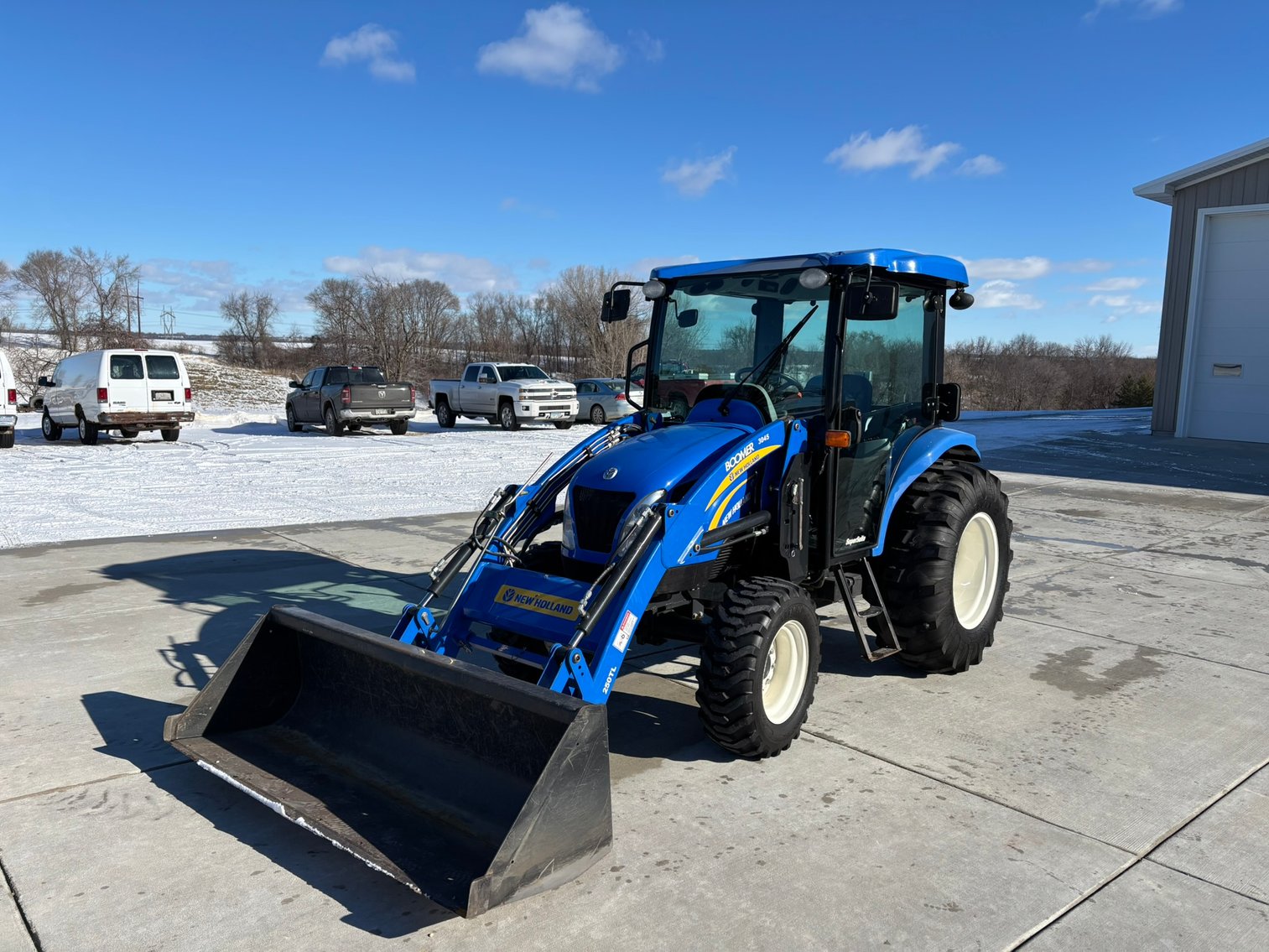 Surplus Construction & Ag Equipment, 2000 GMC C6500 Rollback