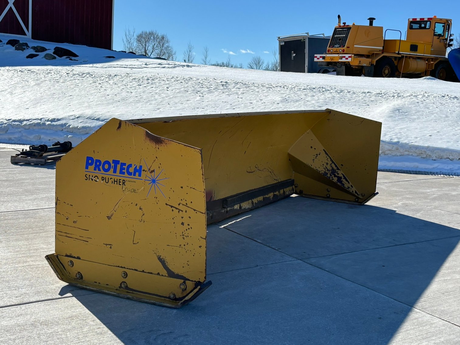 1996 Oshkosh H-2518 Truck With 27' Plow & Protech 14' Snow Pusher (157504)