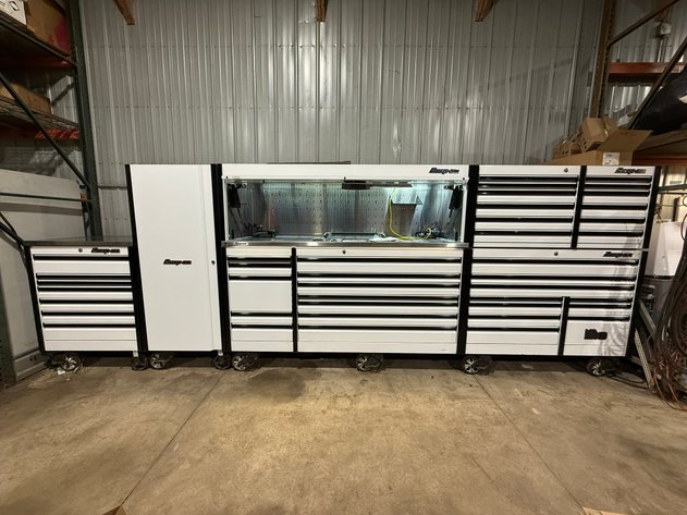 Image for Service Center & Towing Company Auction: Tow Trucks, Snap-On Tools & Shop Equipment