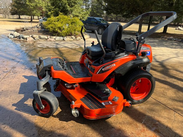 Image for Jordan, MN Moving Auction: Woodshop Equipment, Bobcat 341 Excavator, Trees, Tools & More