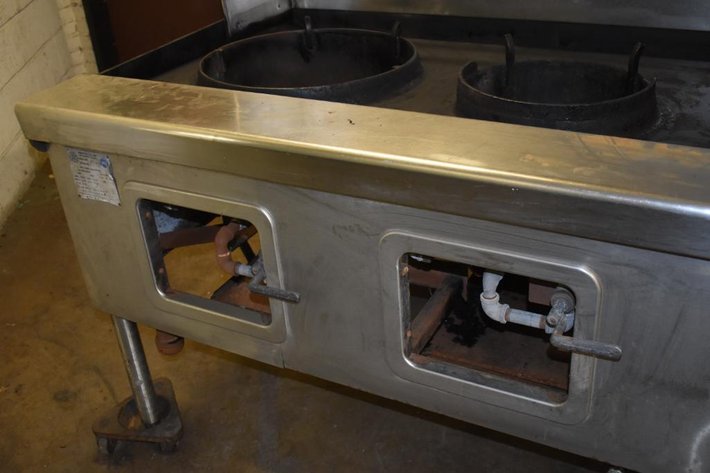 Image for Robert Yick Company Cast Iron Wok Range With (5) Burners