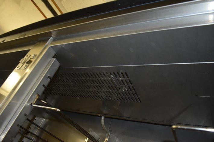 Image for Rolling Crescor Chilltemp Restaurant Grade Cooler