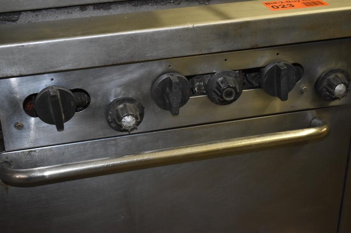 Image for Southbend Restaurant Gas Flat Top With Oven