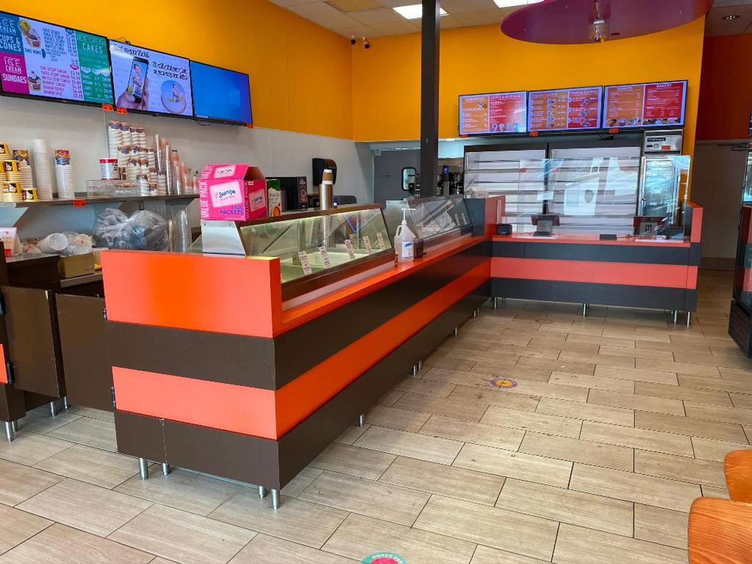 Cafe, Donut and Ice Cream Shop Liquidation