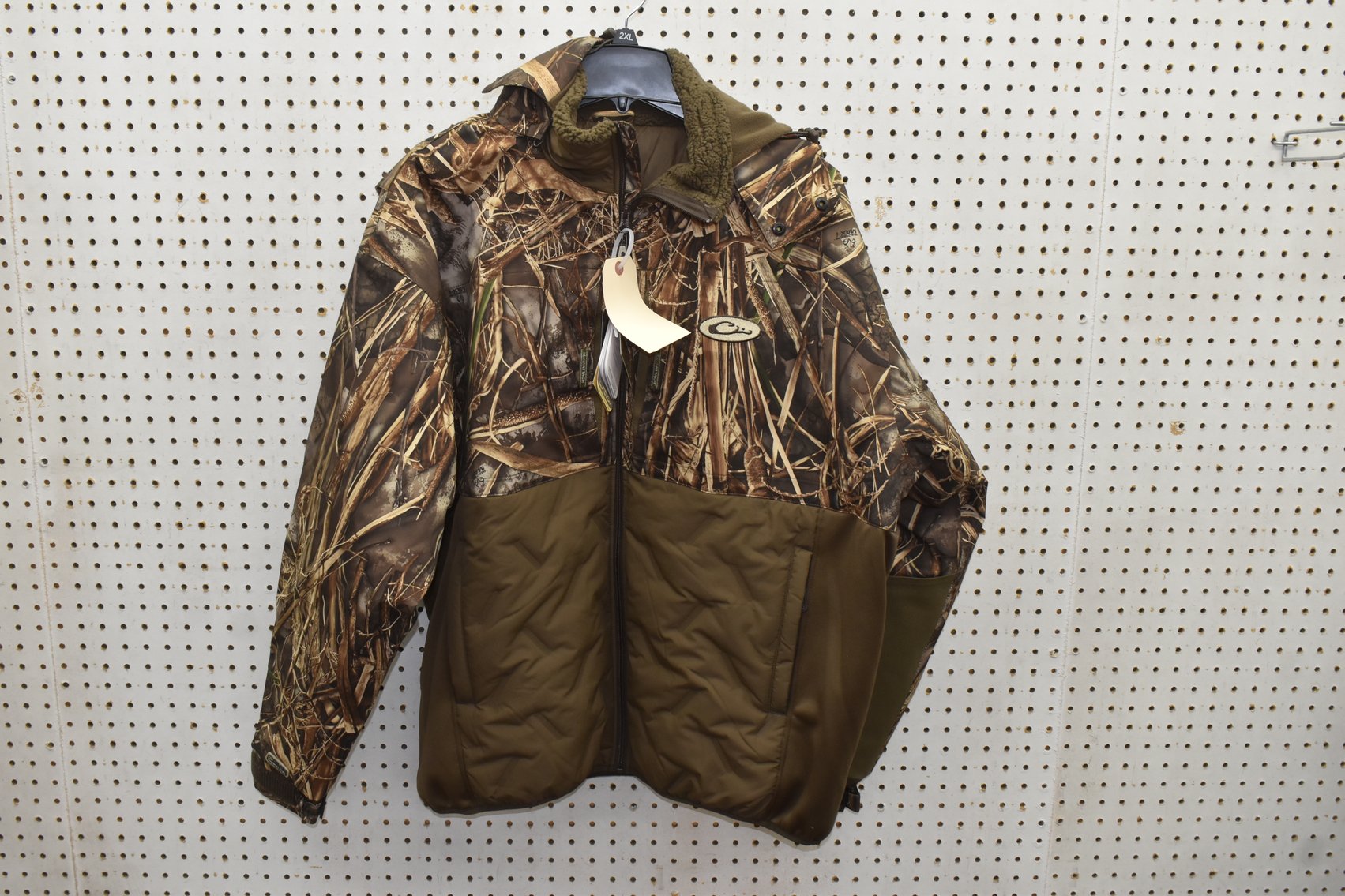 Capra's Sporting Goods Liquidation: Guns, Ammunition Phase 1 (127533)