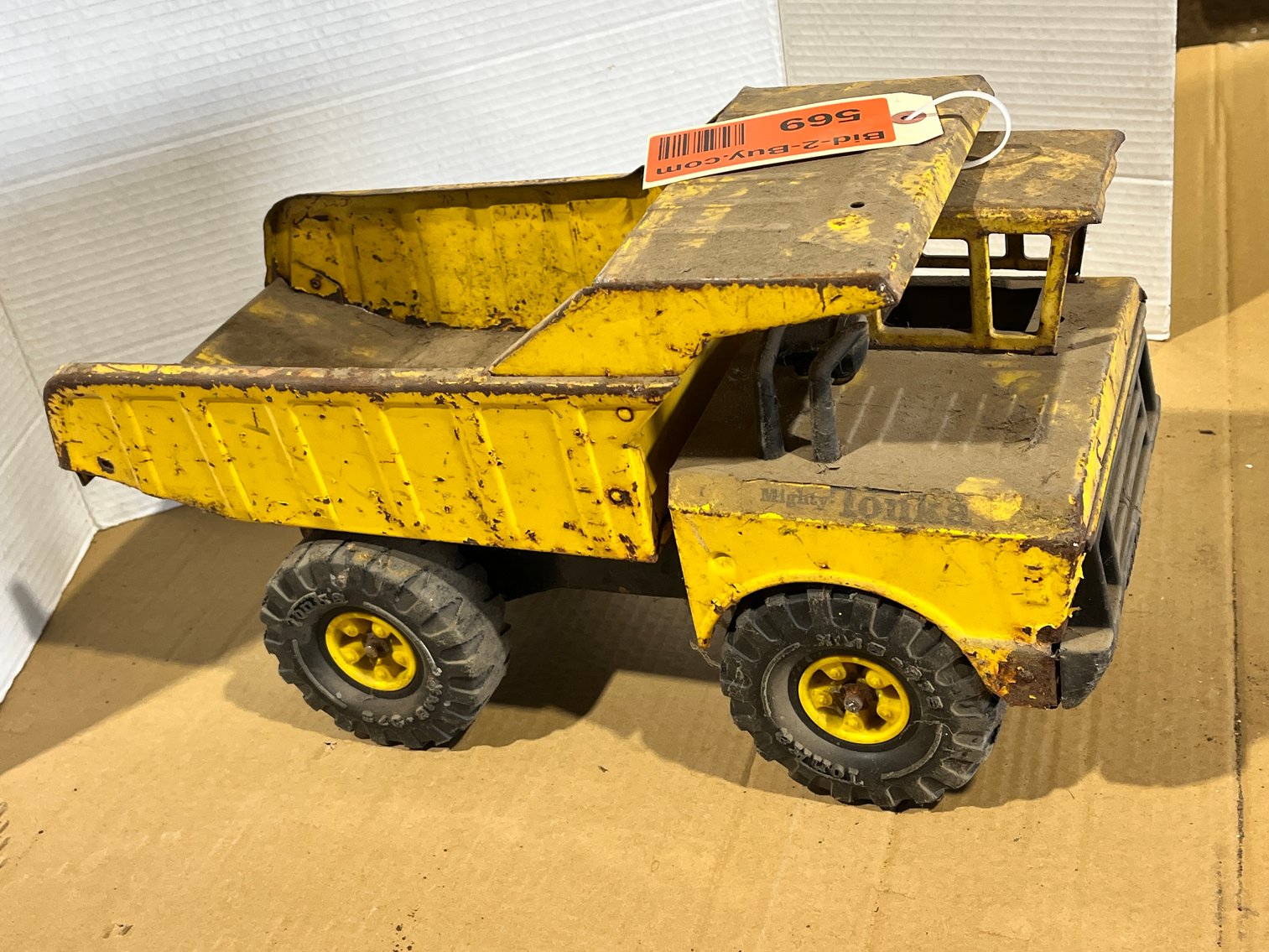 Ammo, Silver Certificates, Coins, Collectible Toys, Chests & Steins  (137921)