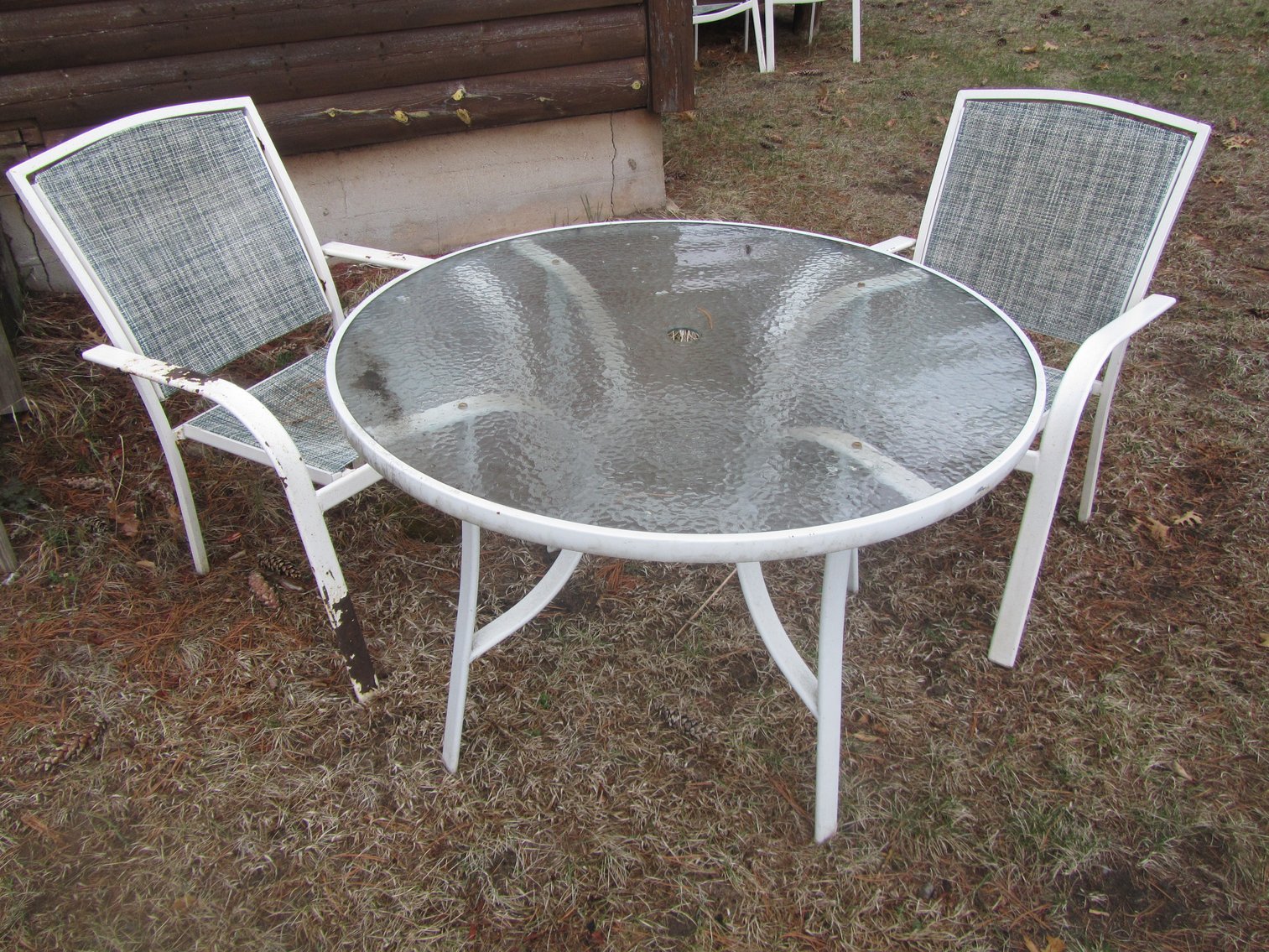 Furnishings and Appliances From 13 Cabins, Pequot Lakes, MN 139424