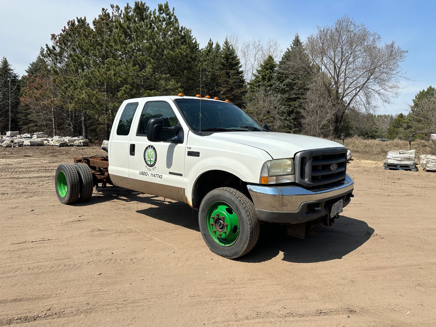 Landscaping Contractor Surplus to Ongoing Operations (139007)