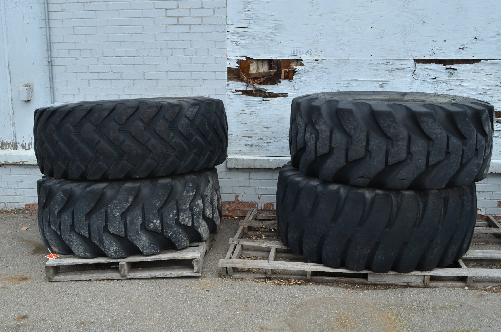 New Cub Cadet Snow Blowers & New Winter Gear (140153)