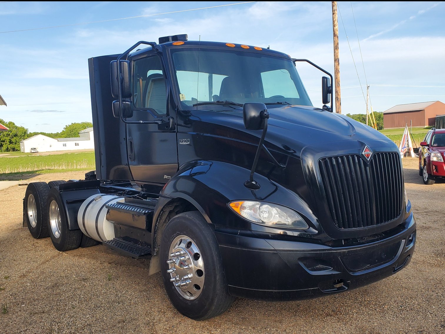 Osakis, MN: Semi, Houseboat, Truck, Camper, Generators & More