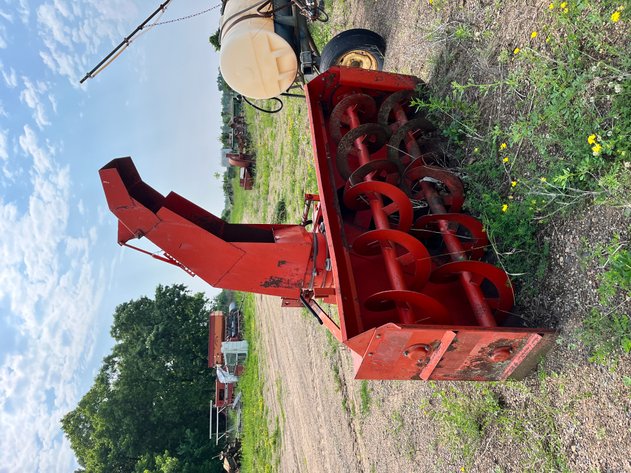 Image for Estate Farm Machinery Auction: Tractors, Implements & More (142561)