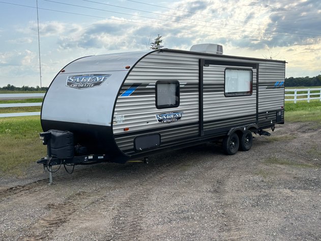 Image for (5) Campers: Travel Trailers, Pop-Up and 5th Wheel (141310)