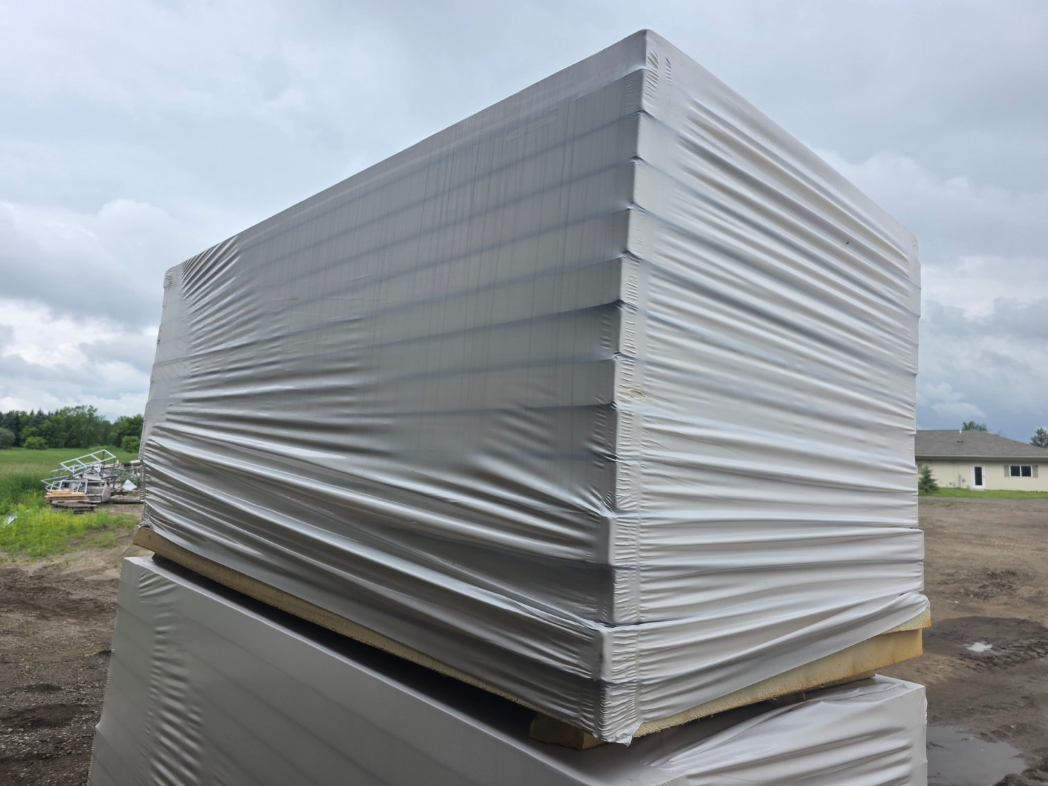 GAF EnergyGuard Polyiso Insulation & Cover Boards (142254)