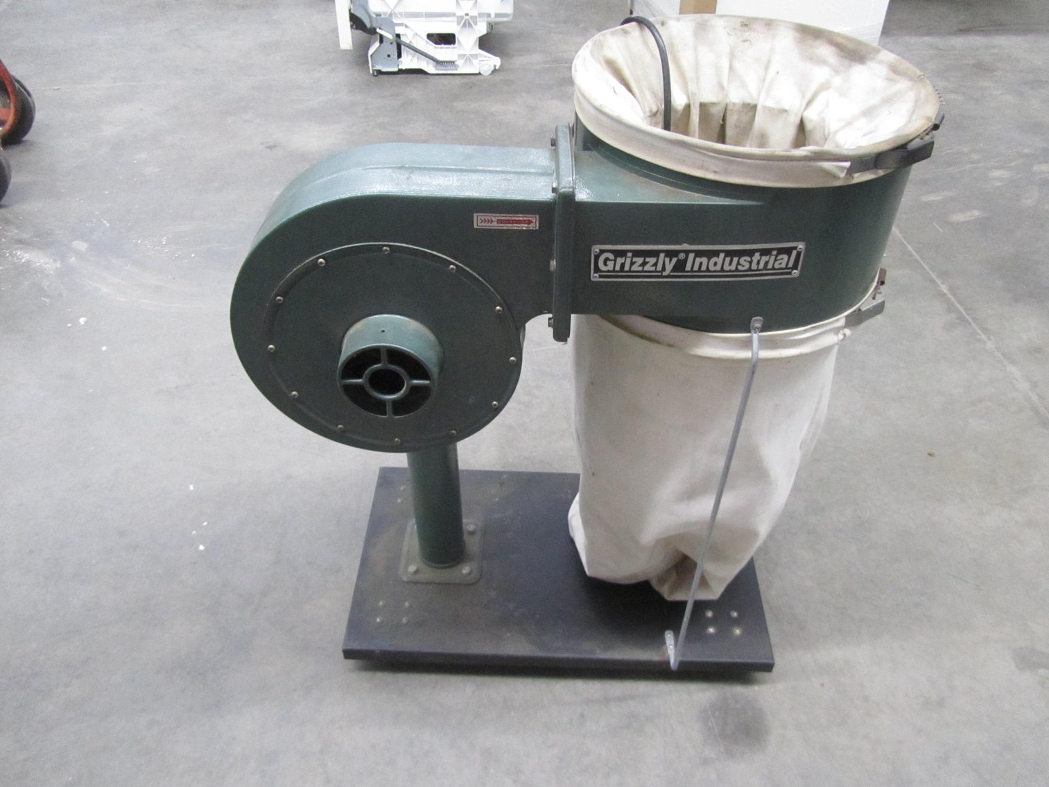 Ideal Corners Late June Consignment Auction (141795)