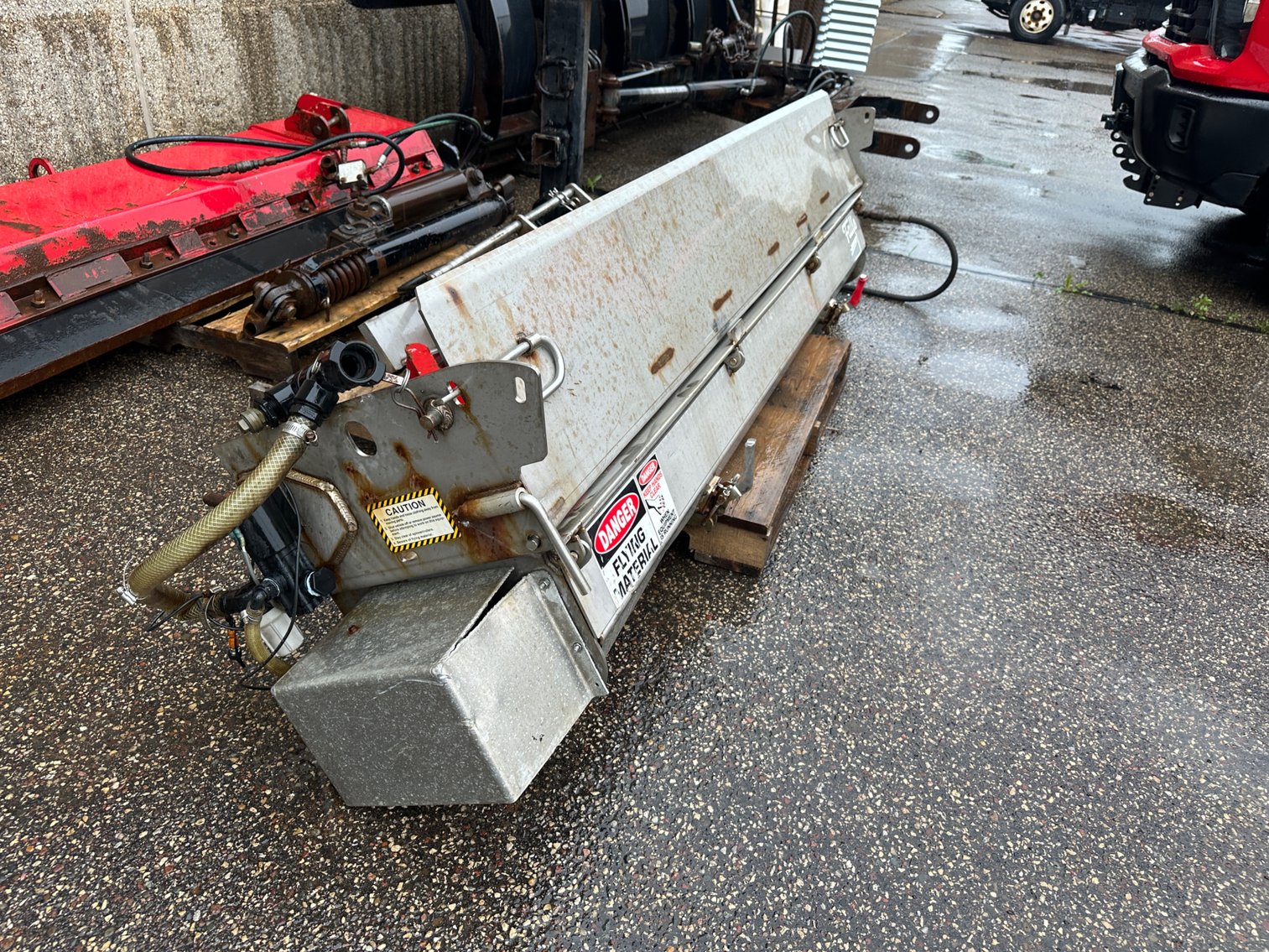 City of Rogers: 2012 International 7500 Work Star Hook Truck,  Roll Off Container, Plow Equipment (142288)